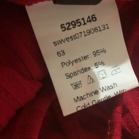 Red Lace-Up Backless Rib-Knit Top - NWOT - Picture 7 of 7